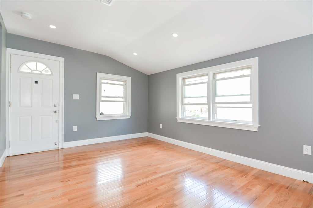 27 Houghton St, Boston, MA, 27 Houghton St, Boston, MA Photo #8