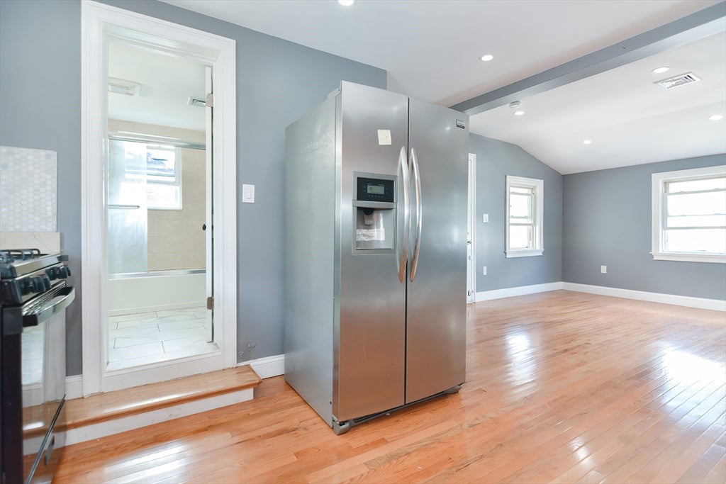 27 Houghton St, Boston, MA, 27 Houghton St, Boston, MA Photo #16