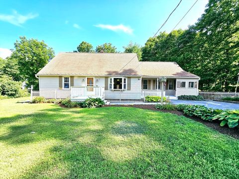 30 Princeton Rd Sterling MA 01564