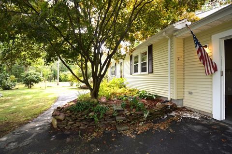 218 Massapoag Ave Easton MA 02356