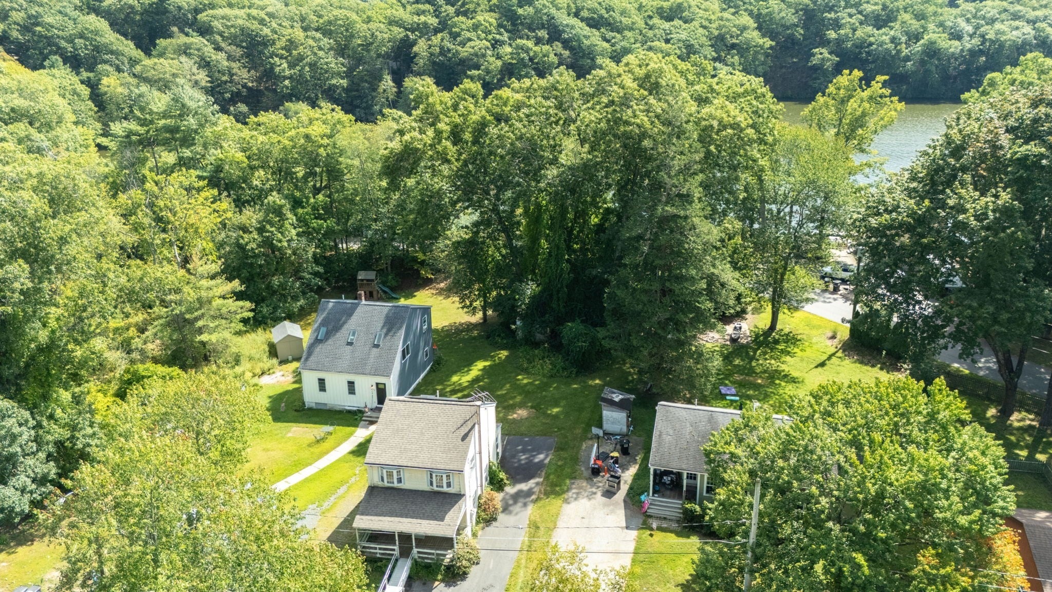 17 W Cedar Rd, Norfolk, MA Photo #31