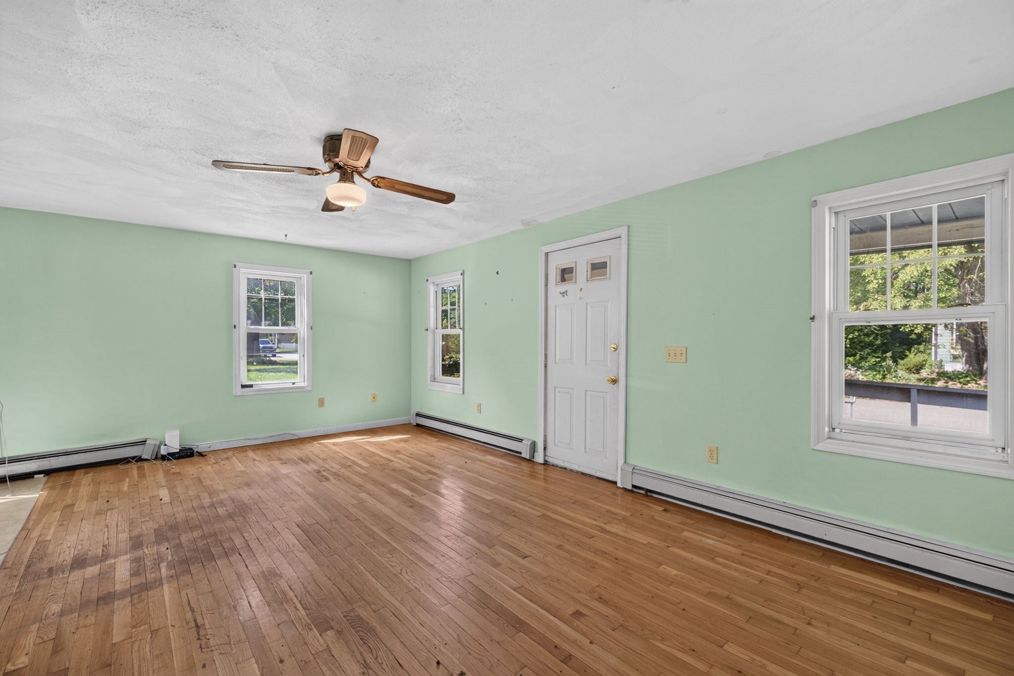 17 W Cedar Rd, Norfolk, MA Photo #20