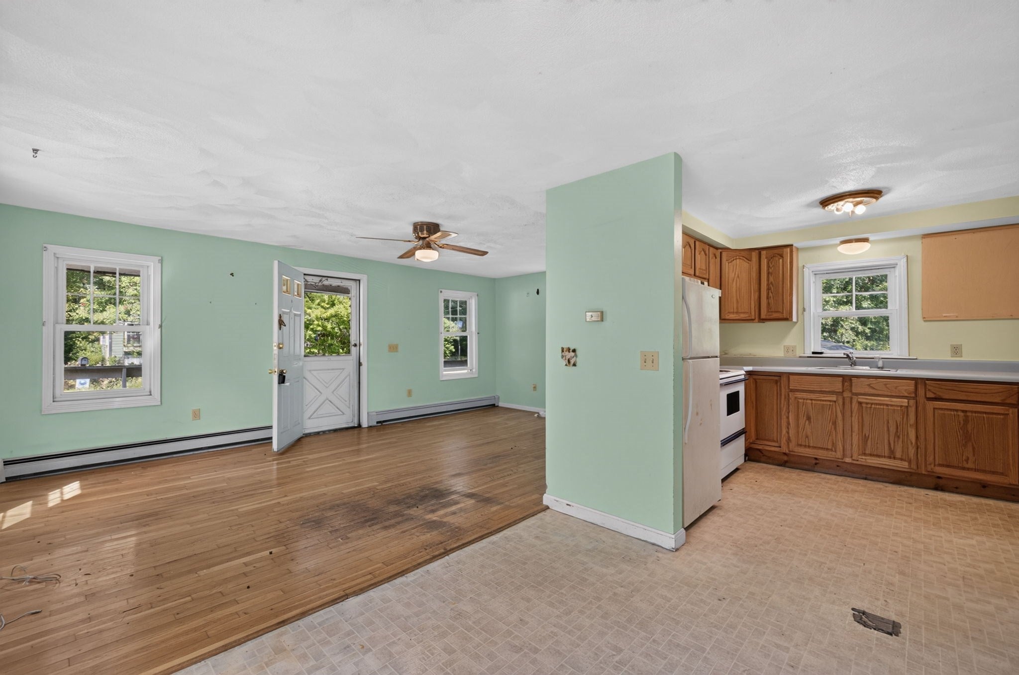17 W Cedar Rd, Norfolk, MA Photo #18