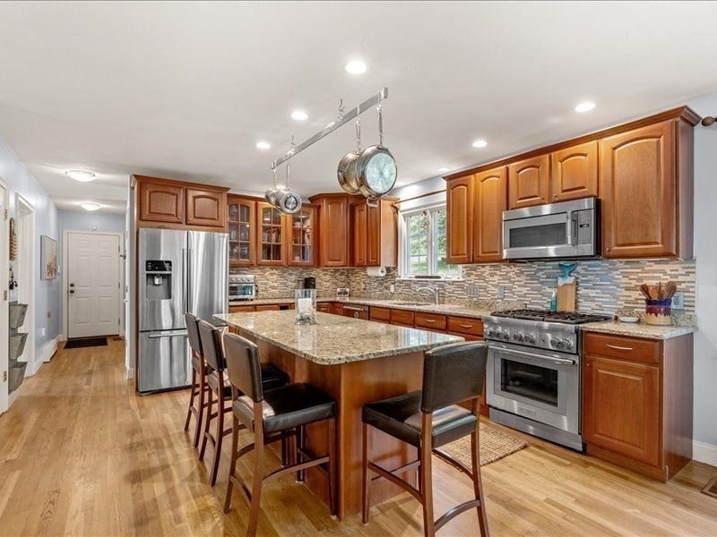 6 Eagle Rd, Marshfield, MA, 6 Eagle Rd, Marshfield, MA Photo #4