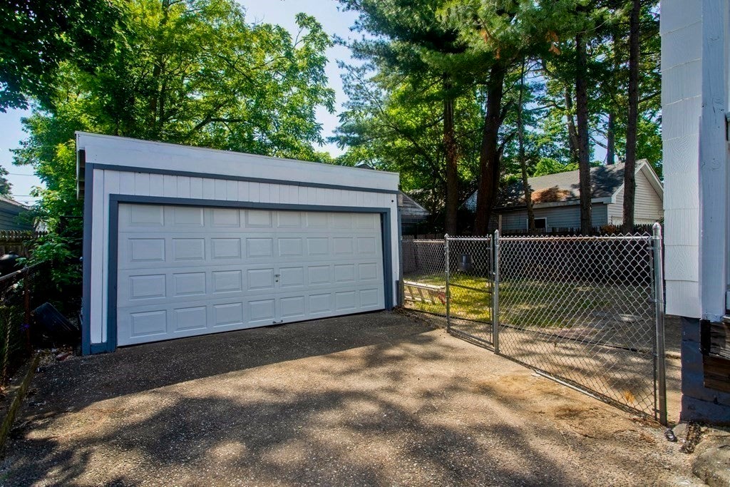 54 Draper St, Springfield, MA, 54 Draper St, Springfield, MA Photo #16