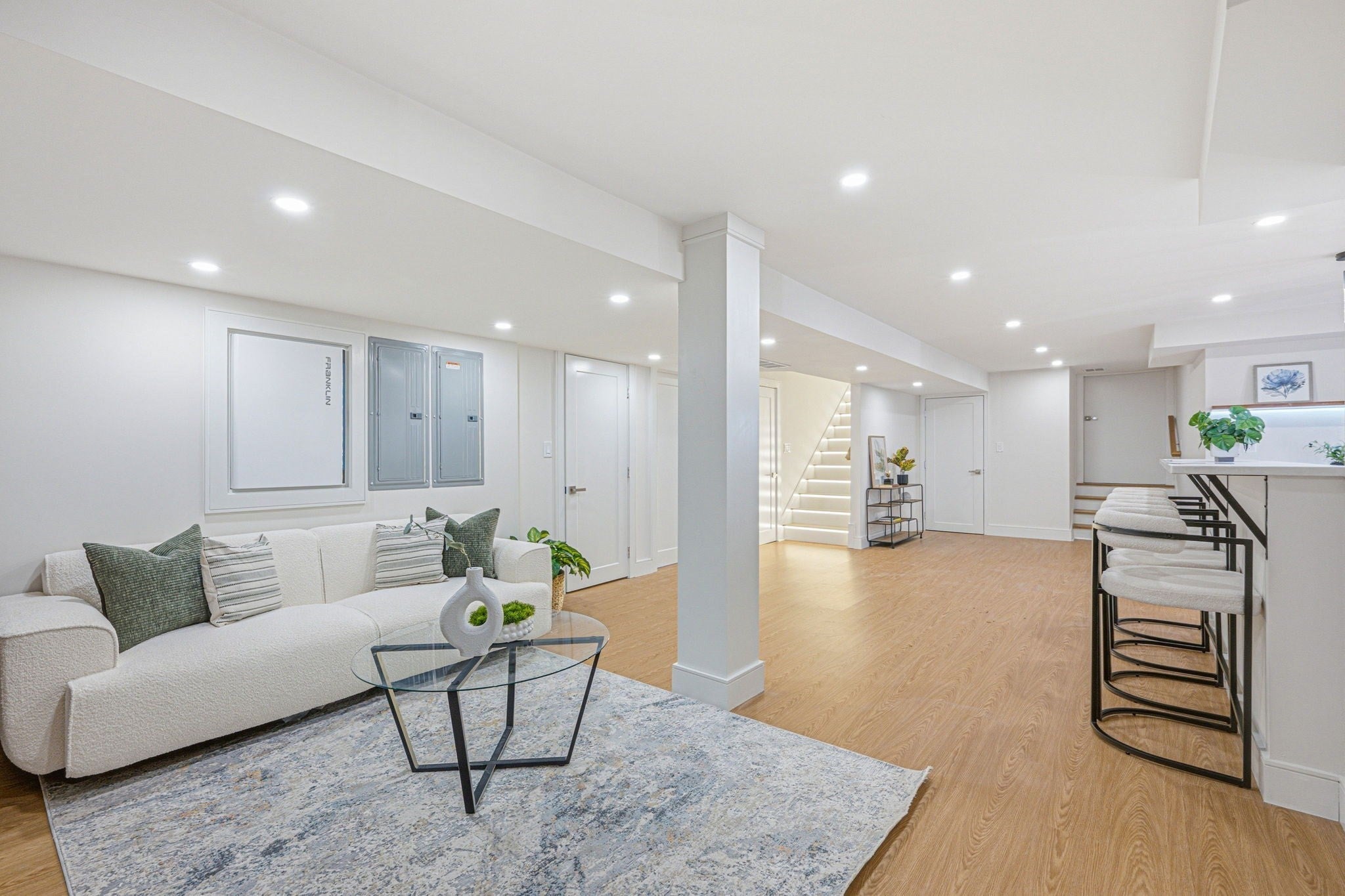 14 Hillside Ave, Winchester, MA Photo #33