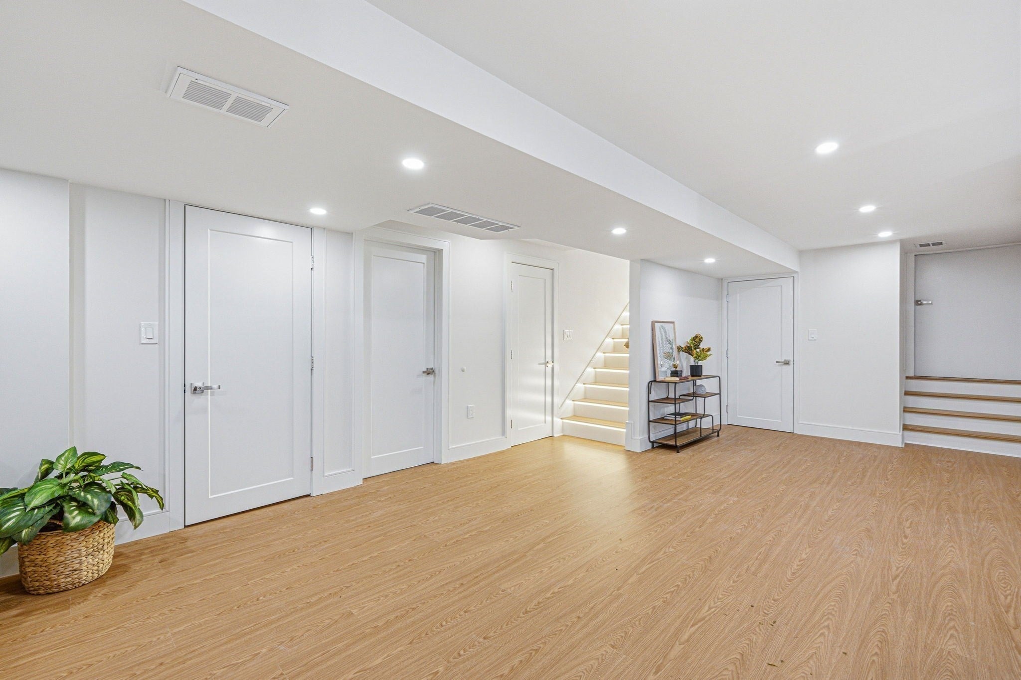 14 Hillside Ave, Winchester, MA Photo #38