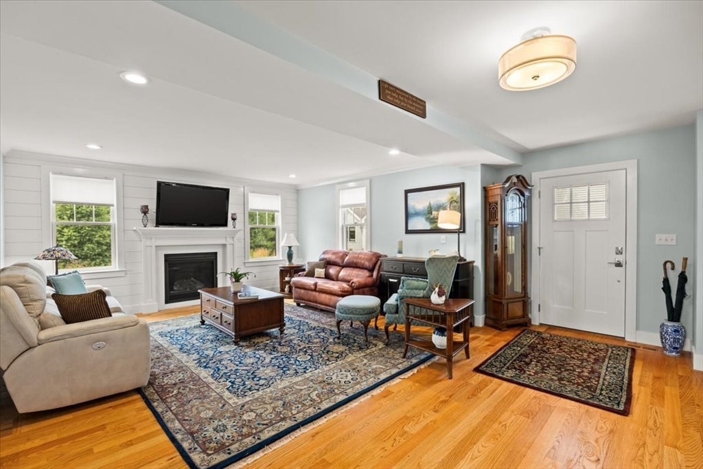 220 Center Street #17, Pembroke, MA, 220 Center Street #17, Pembroke, MA Photo #9