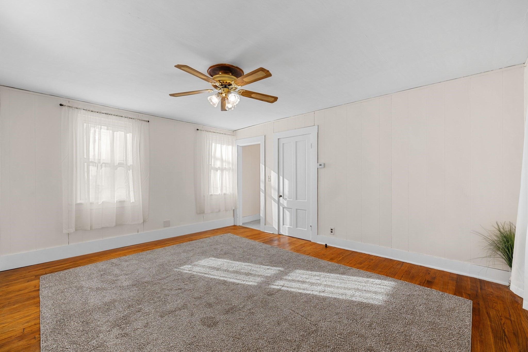 82 W Main St, Dudley, MA Photo #12