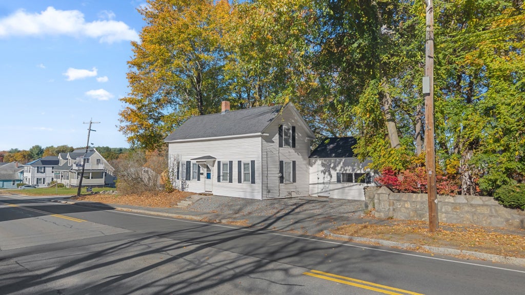 Photo of 82 W Main St, Dudley, MA 01571 (MLS # 73595411)