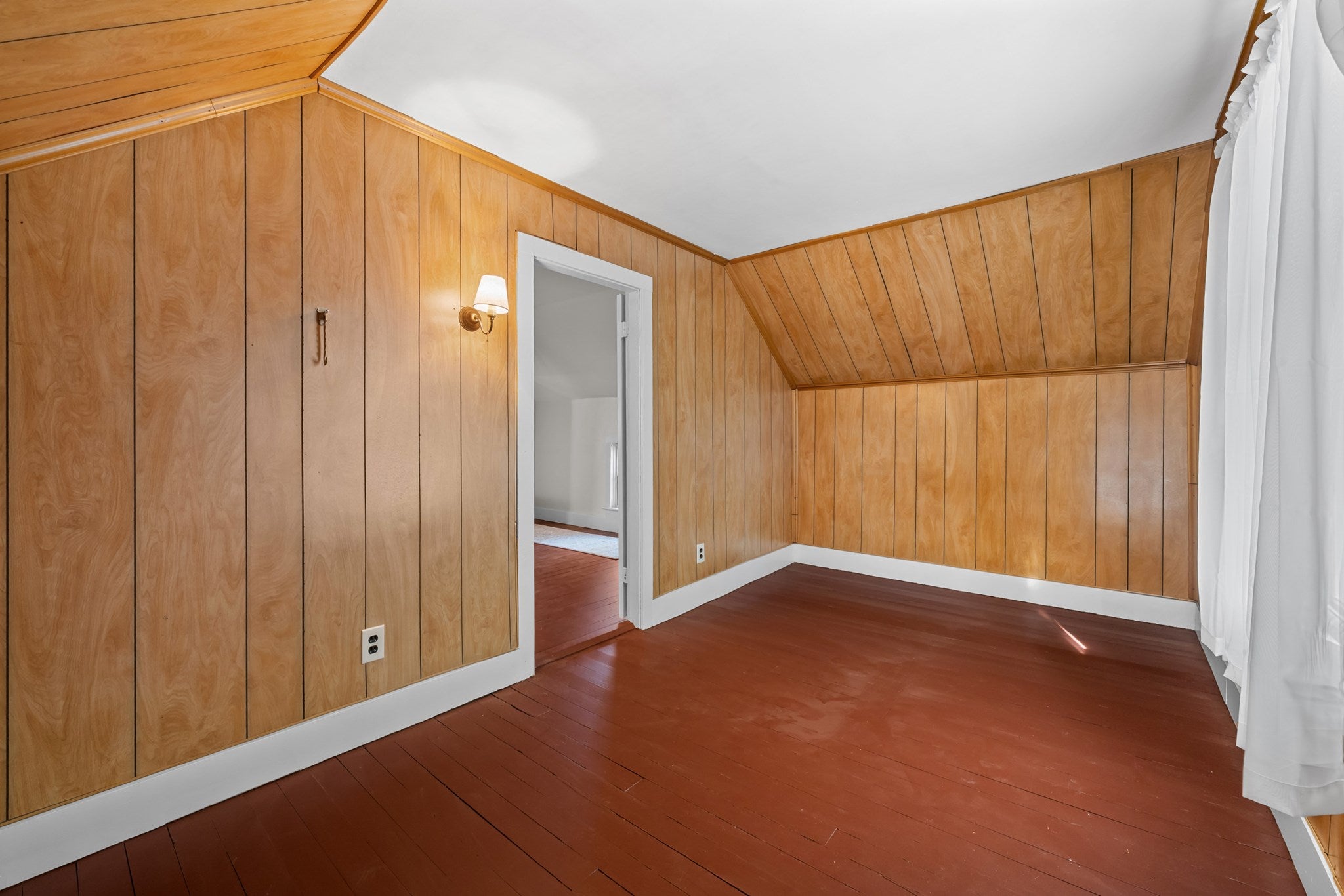 82 W Main St, Dudley, MA Photo #18