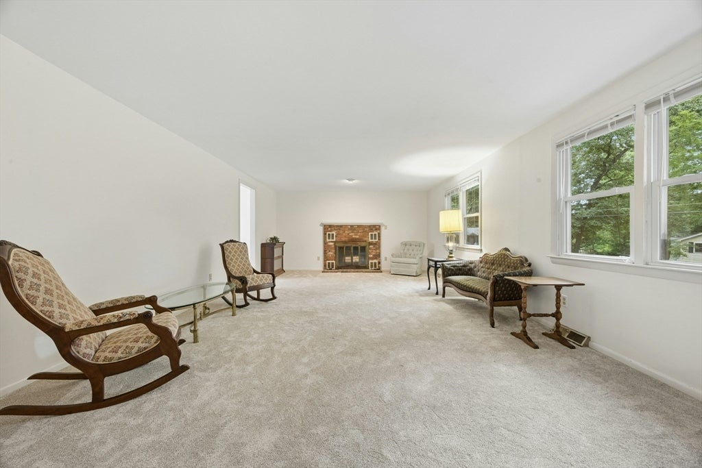 210 Chamberlain St, Holliston, MA, 210 Chamberlain St, Holliston, MA Photo #12