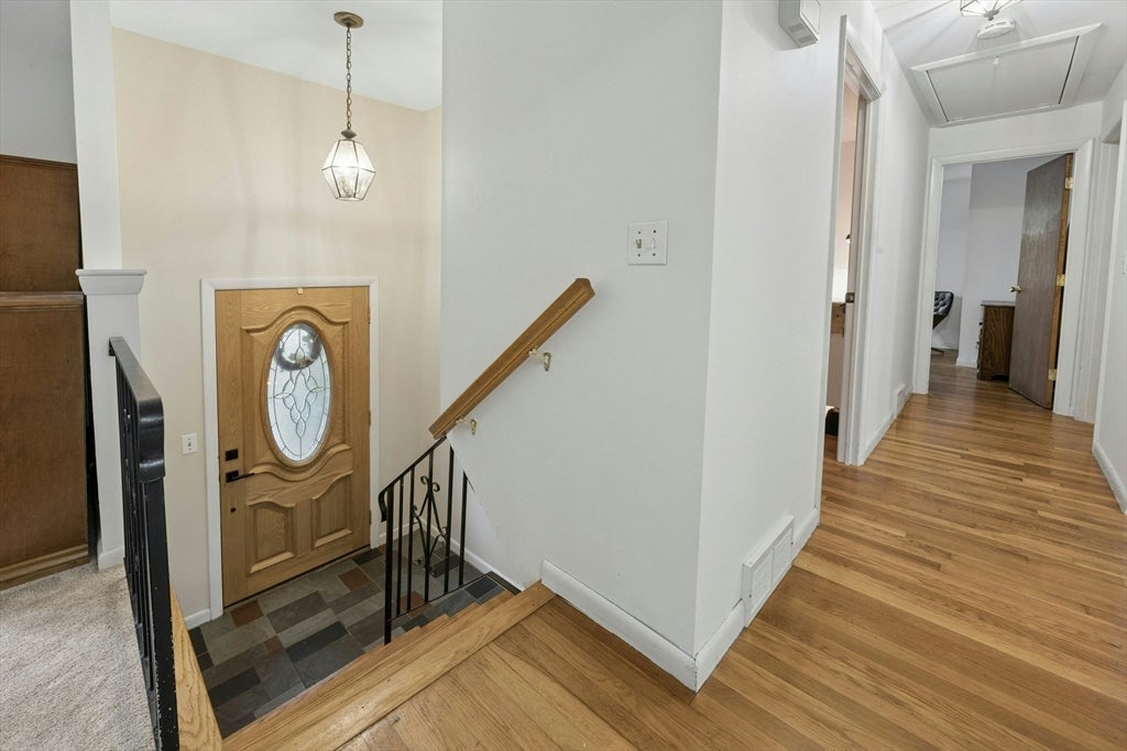 210 Chamberlain St, Holliston, MA, 210 Chamberlain St, Holliston, MA Photo #3