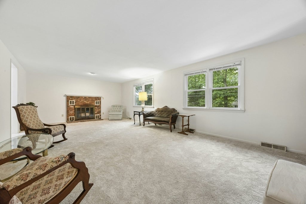 210 Chamberlain St, Holliston, MA, 210 Chamberlain St, Holliston, MA Photo #13