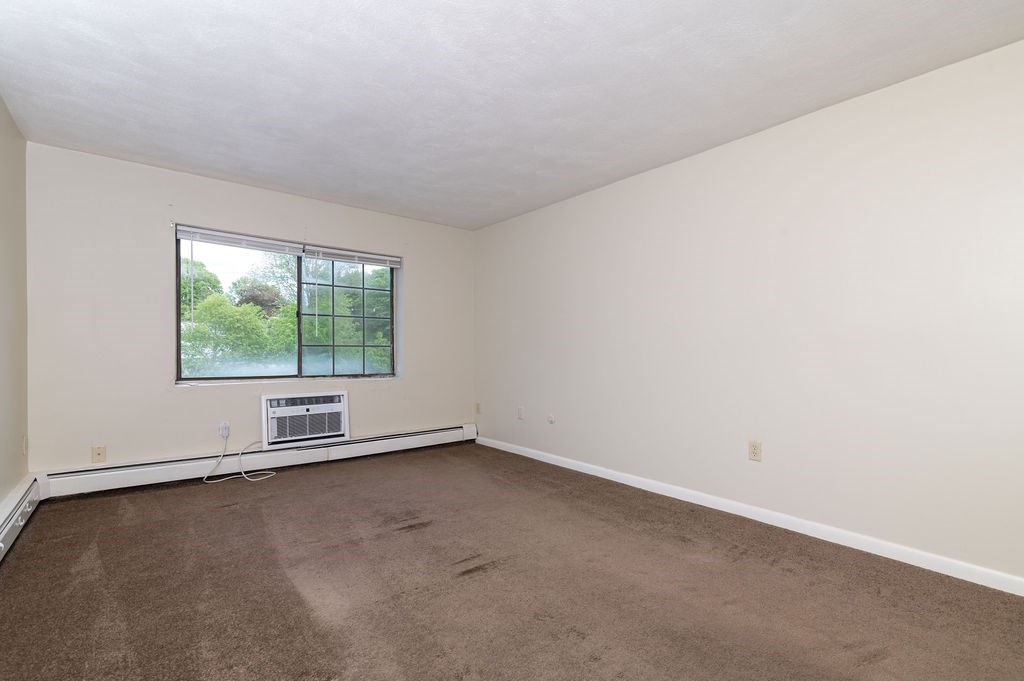 103 Grove St 330