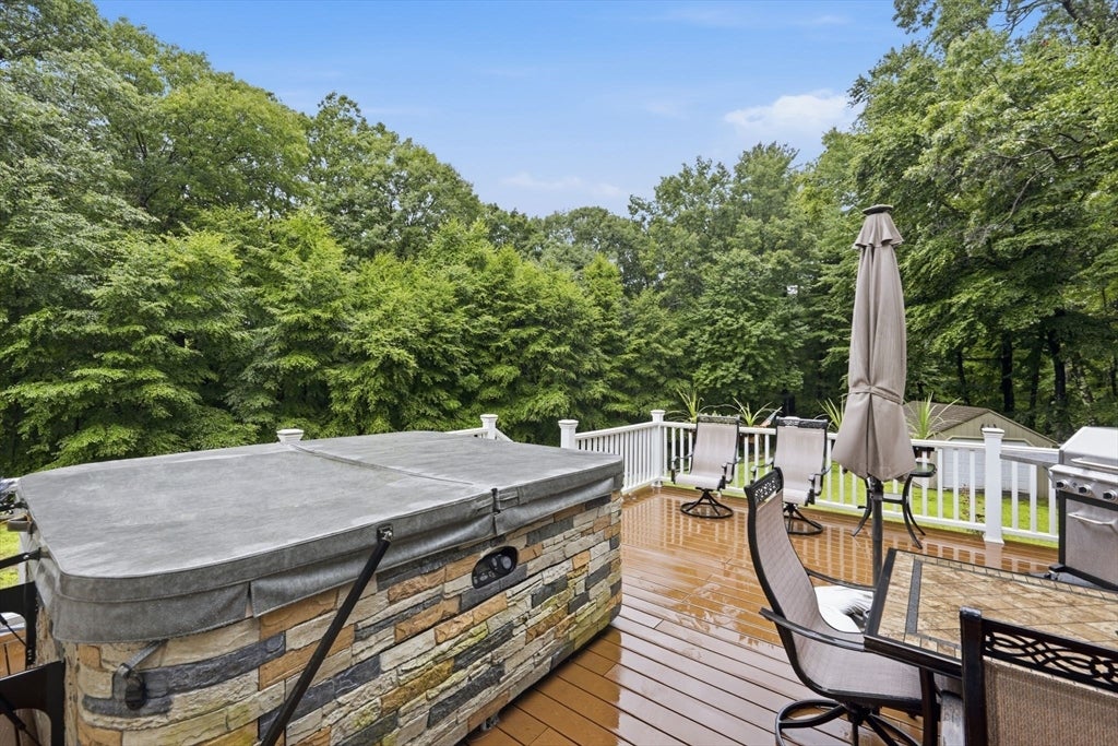 46 Jessica Pl, Agawam, MA, 46 Jessica Pl, Agawam, MA Photo #33