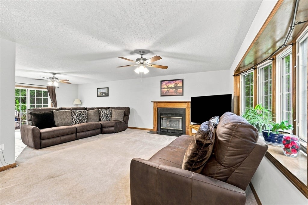 46 Jessica Pl, Agawam, MA, 46 Jessica Pl, Agawam, MA Photo #12