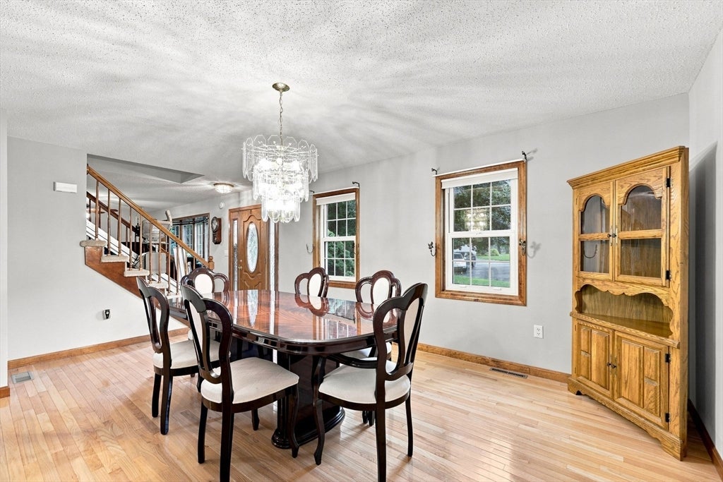 46 Jessica Pl, Agawam, MA, 46 Jessica Pl, Agawam, MA Photo #18