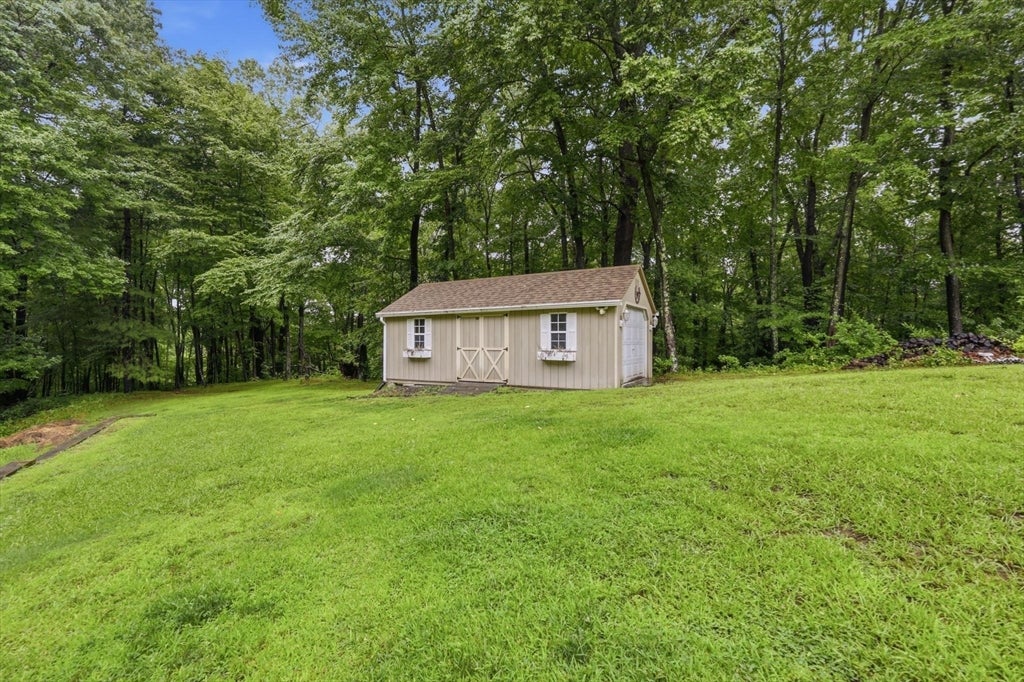 46 Jessica Pl, Agawam, MA, 46 Jessica Pl, Agawam, MA Photo #37