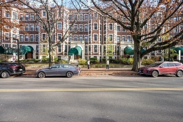 382 Riverway #2, Boston, MA Photo #20