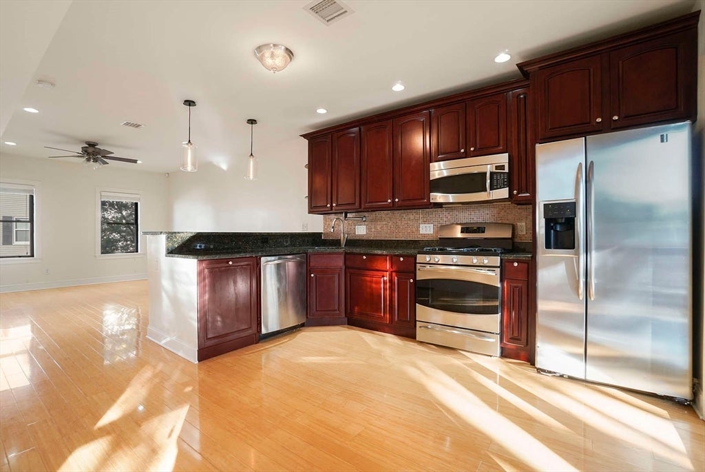 156 O St #PH, Boston, MA, 156 O St #PH, Boston, MA Photo #3