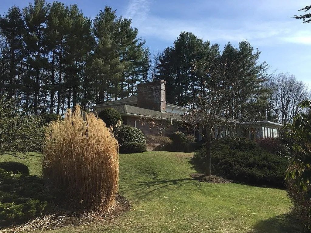 61 Arnold Rd, Pelham, MA, 61 Arnold Rd, Pelham, MA Photo #24