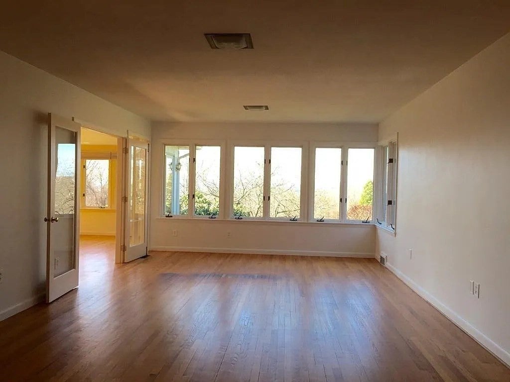 61 Arnold Rd, Pelham, MA, 61 Arnold Rd, Pelham, MA Photo #8