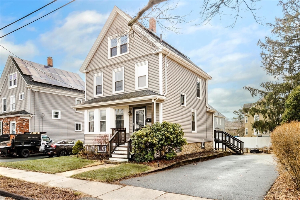 10 Columbus Ave