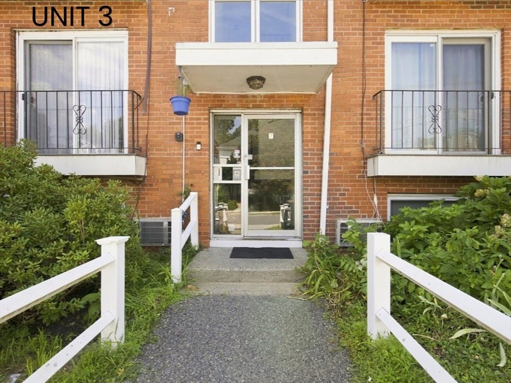 7 Endicott Street #3, Norwood, MA Photo #2