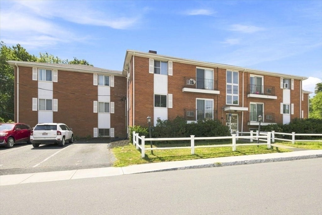 7 Endicott Street #3, Norwood, MA Photo #33