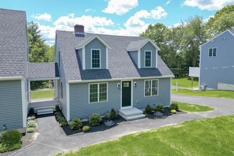 1407 Main St 2 Hanson MA 02341