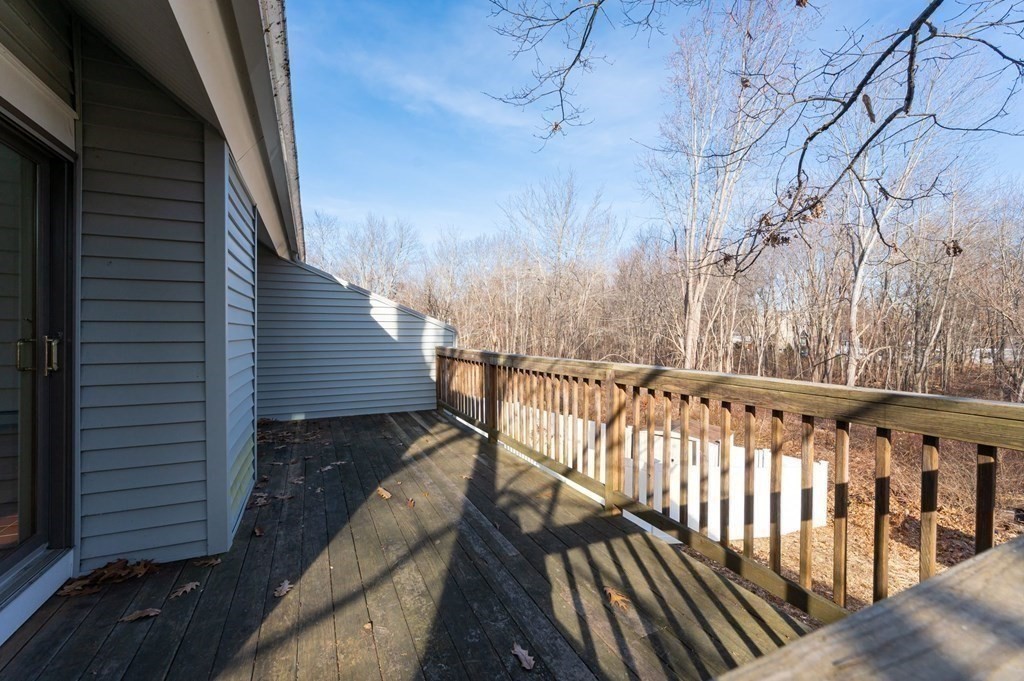 Haverhill, Massachusetts 01832, United States, 3 Bedrooms Bedrooms, ,2 BathroomsBathrooms,Residential,Active,171652