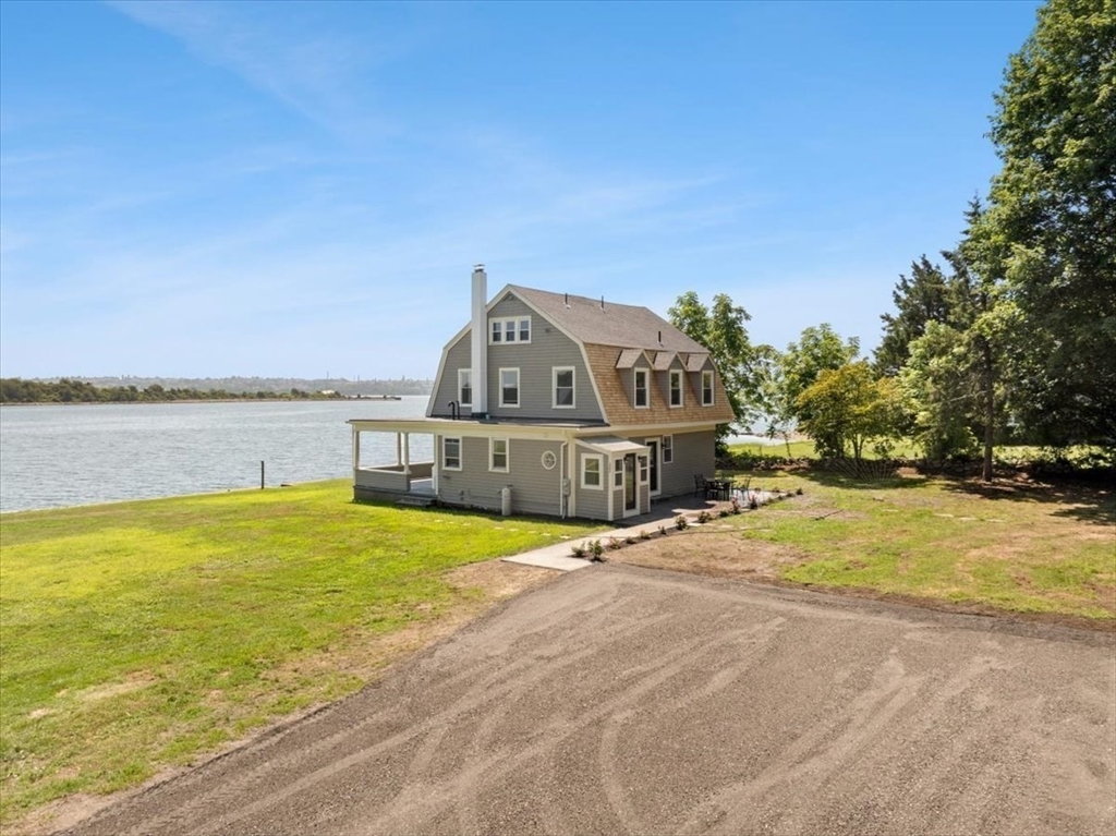 1366 Gardners Neck Rd