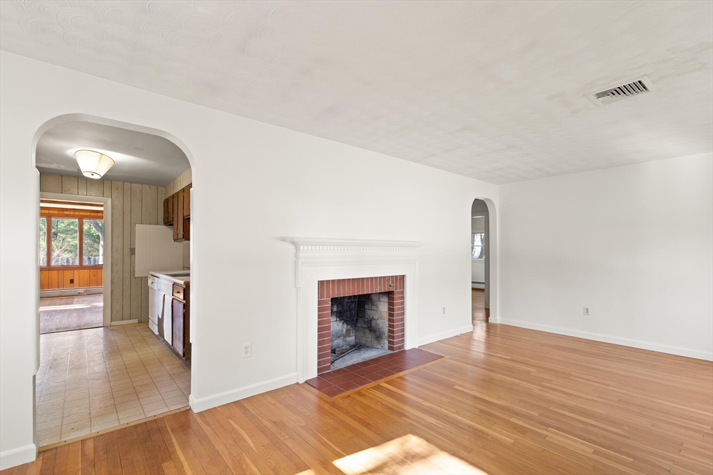 104 Homestead Cir