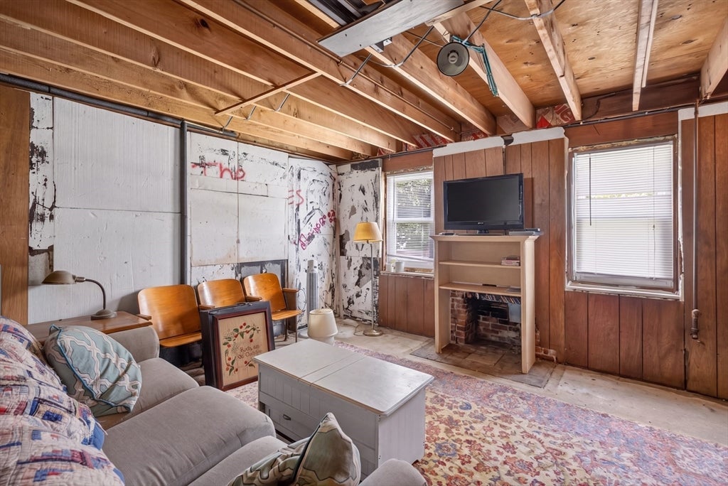45 Ludlam St, Falmouth, MA, 45 Ludlam St, Falmouth, MA Photo #37