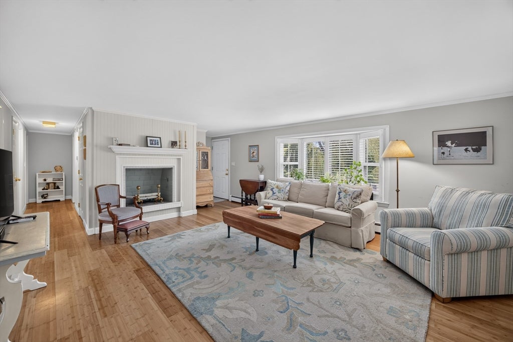 45 Ludlam St, Falmouth, MA, 45 Ludlam St, Falmouth, MA Photo #5