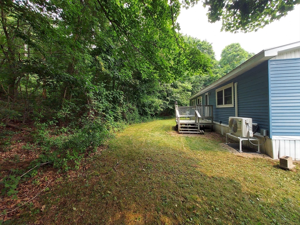 20 Ash Ln