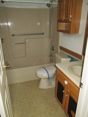 113 Heritage Drive #113, Northbridge, MA Photo #13