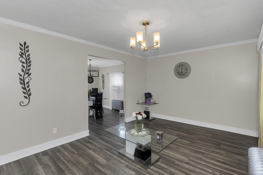 15 Merida St, Springfield, MA Photo #12