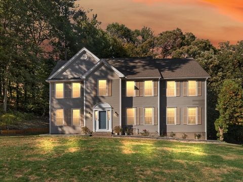 1 Lawton Ave Westford MA 01886