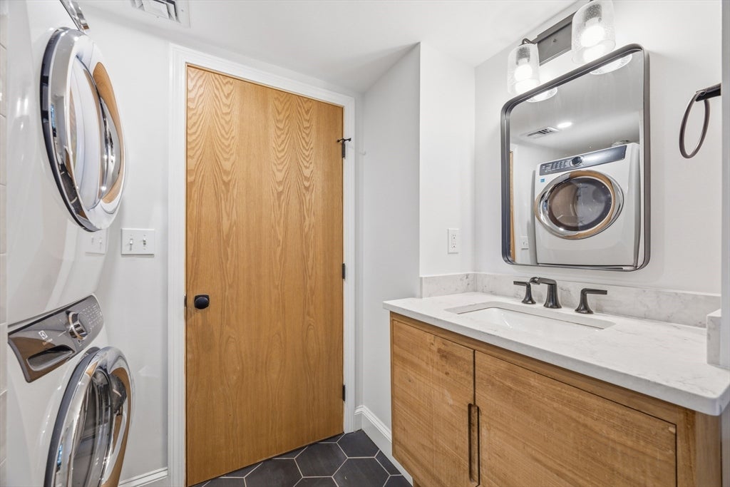 40 Sunset Hill Rd, Boston, MA Photo #23
