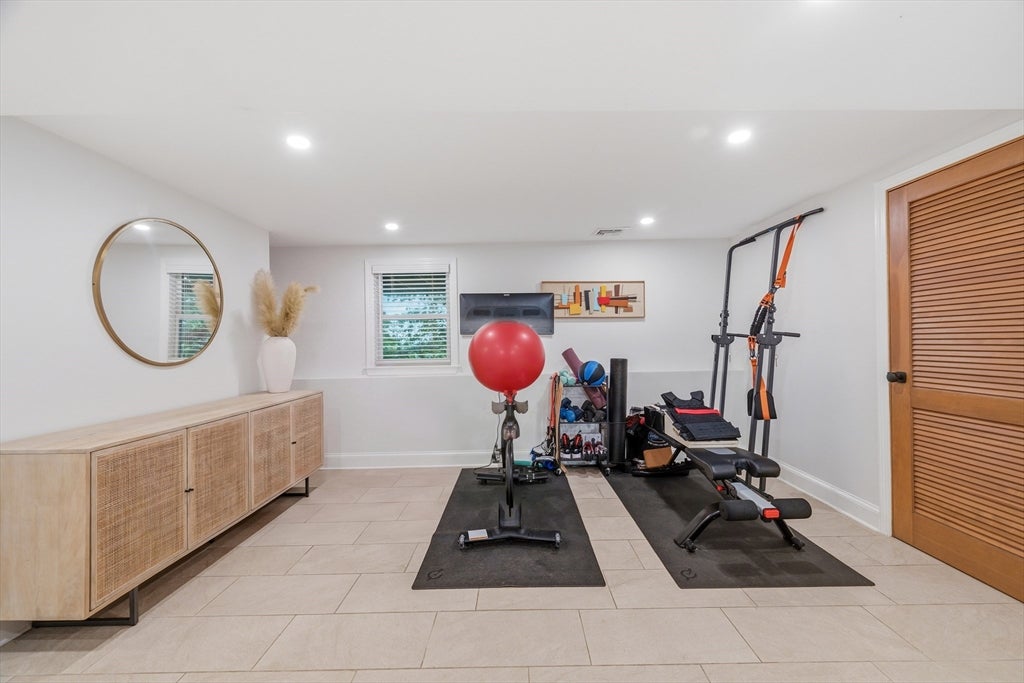 40 Sunset Hill Rd, Boston, MA Photo #27