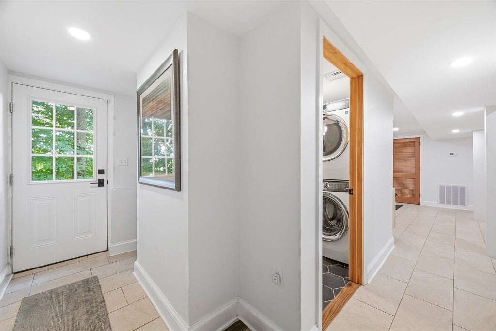 40 Sunset Hill Rd, Boston, MA Photo #21