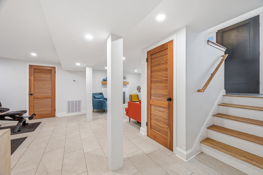 40 Sunset Hill Rd, Boston, MA Photo #17