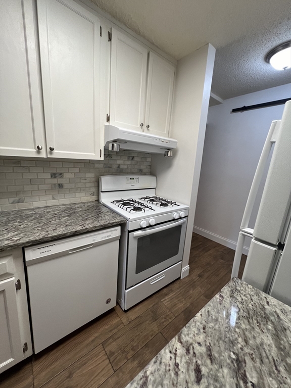 44 Shrewsbury Green Dr B