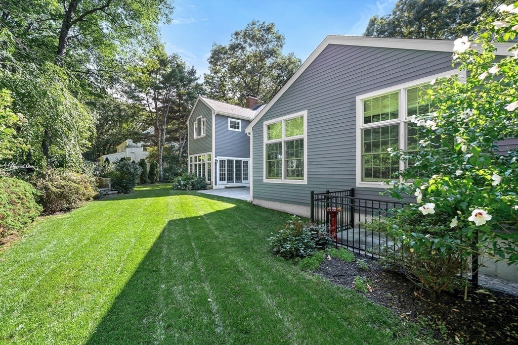 20 Rolling Ln, Dover, MA Photo #33