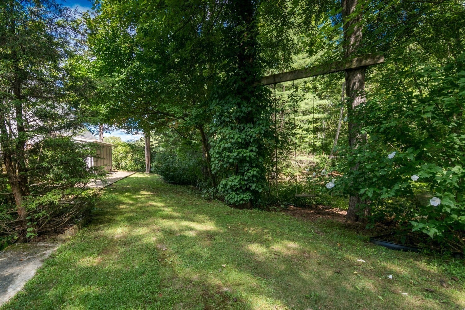 97 Crossbrook Ave, Amherst, MA Photo #36