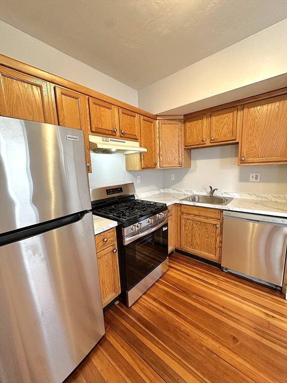 1126 Washington 5