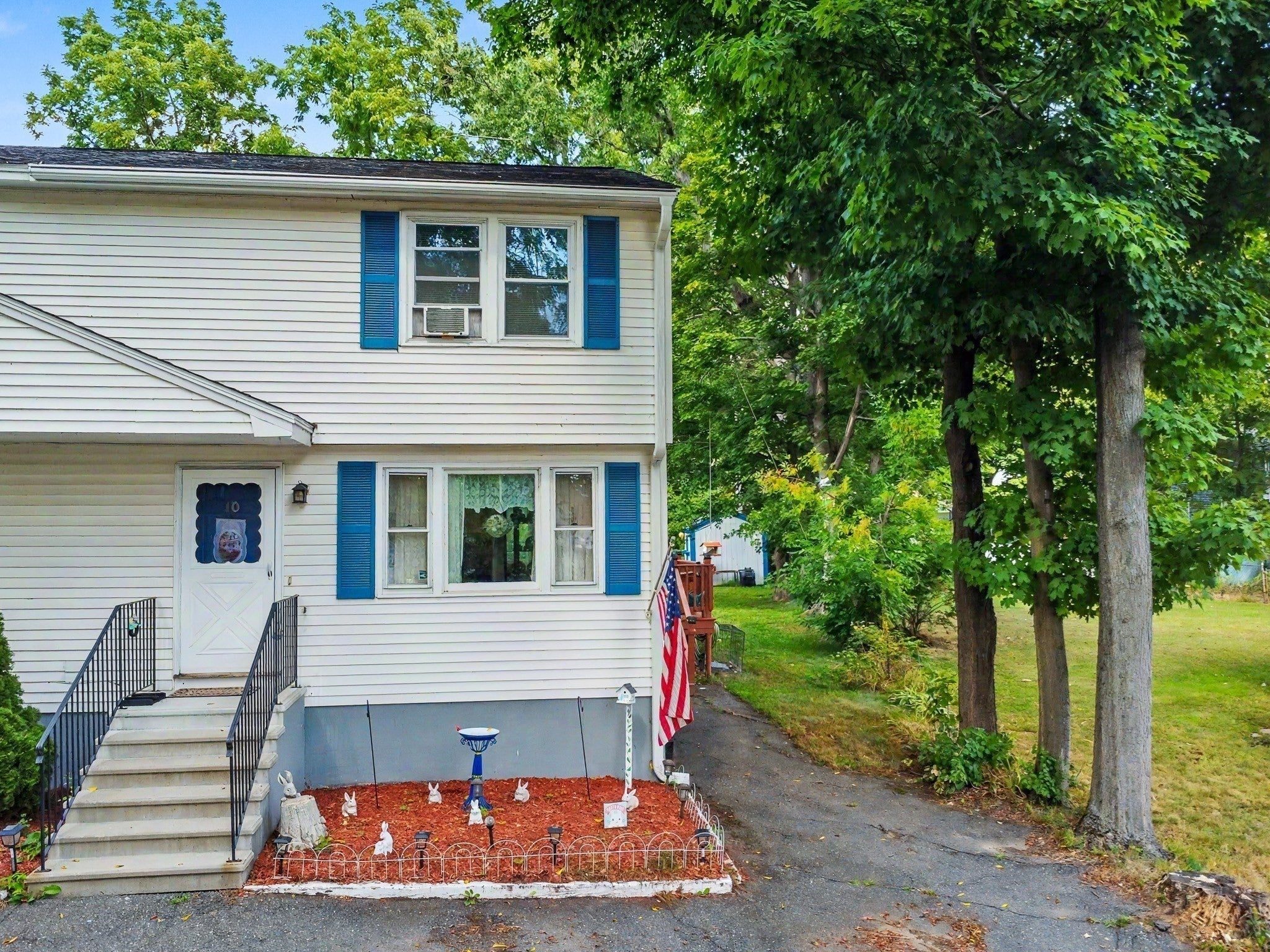 10 Lincoln Avenue 10