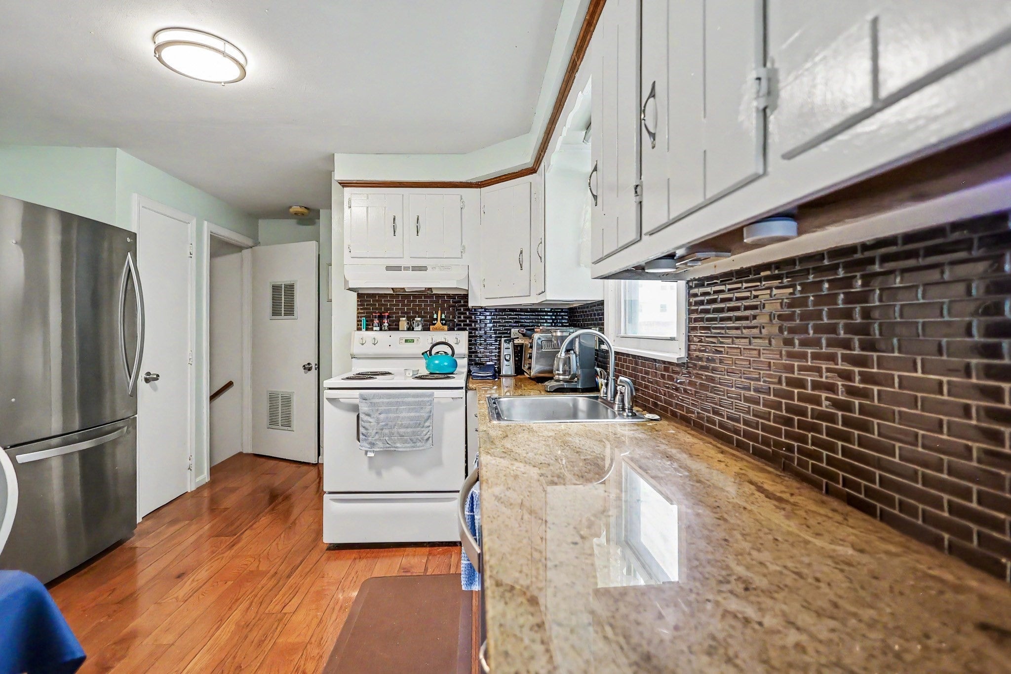 10 Lincoln Avenue #10, Haverhill, MA, 10 Lincoln Avenue #10, Haverhill, MA Photo #9